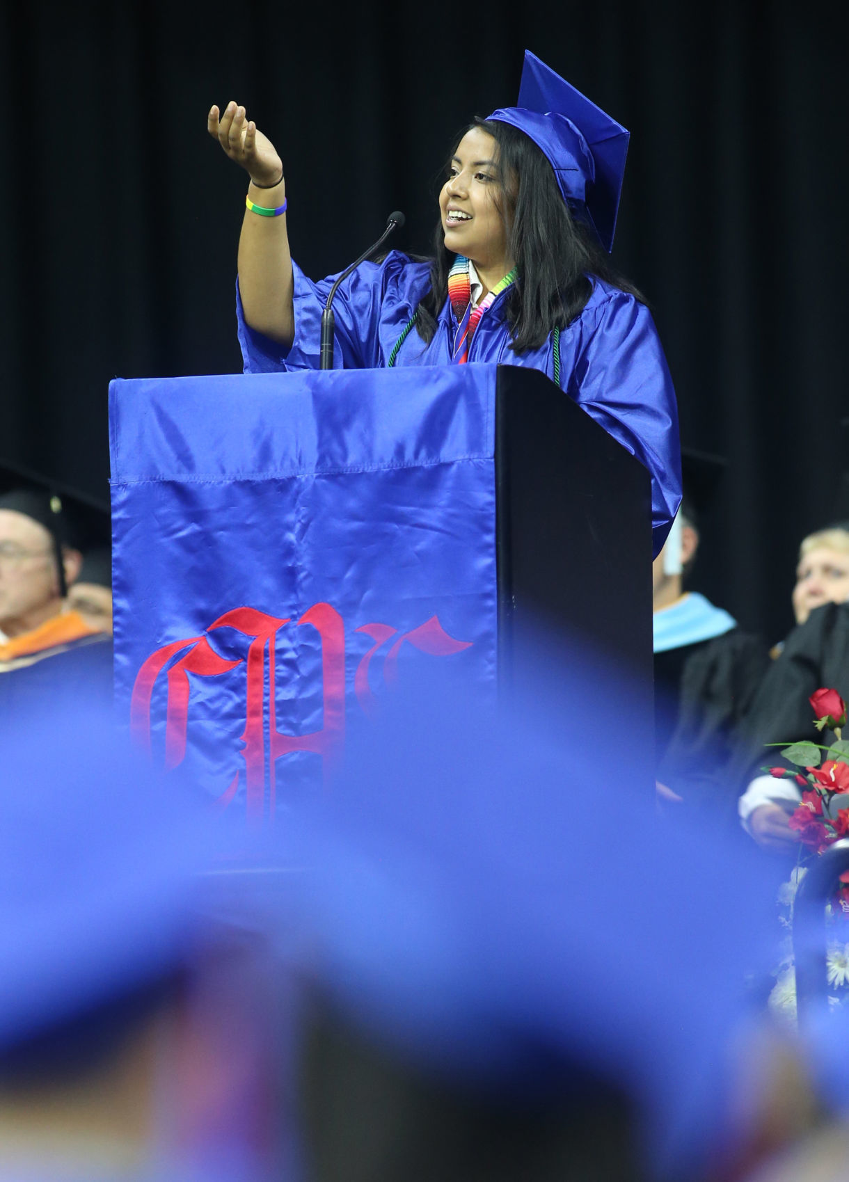 060318-qct-central-grad-005